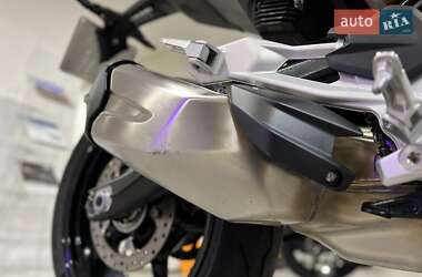 Мотоцикл Без обтекателей (Naked bike) BMW F 900R 2025 в 