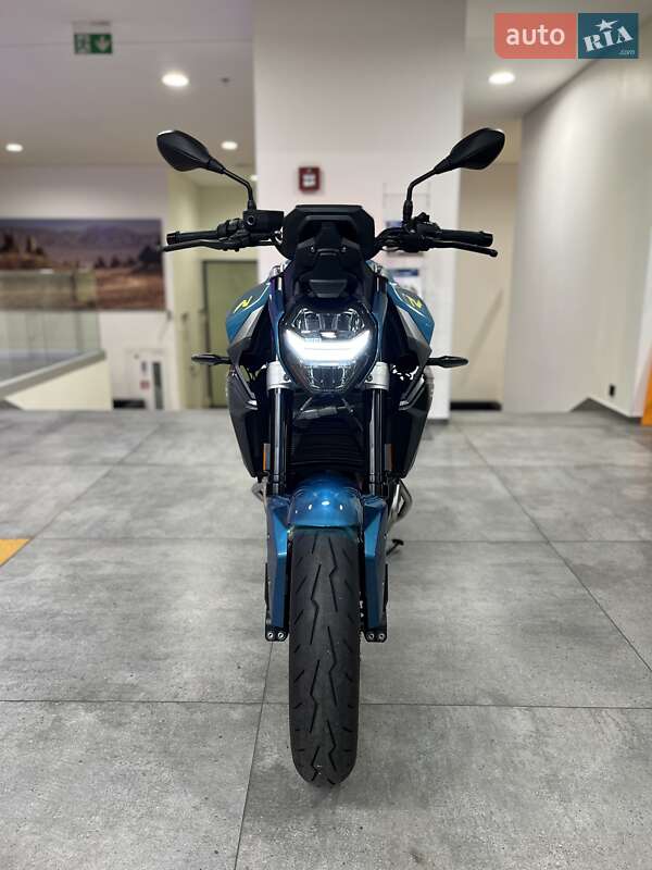 Мотоцикл Без обтікачів (Naked bike) BMW F 900R 2025 в Києві фото 7 Мотоцикл Без обтікачів (Naked bike) BMW F 900R 2025 в Києві