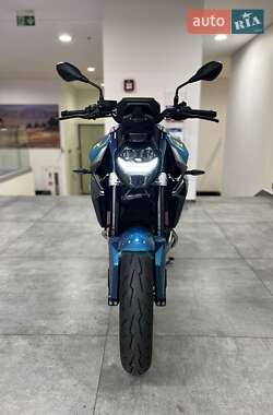 Мотоцикл Без обтекателей (Naked bike) BMW F 900R 2025 в 