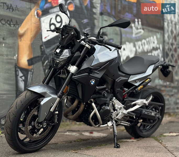 Мотоцикл Без обтекателей (Naked bike) BMW F 900R 2023 в Киеве