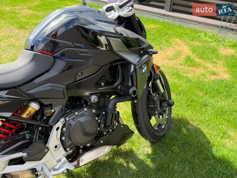 Мотоцикл Без обтекателей (Naked bike) BMW F 900R 2025 в Луцке фото 6 Мотоцикл Без обтекателей (Naked bike) BMW F 900R 2025 в Луцке