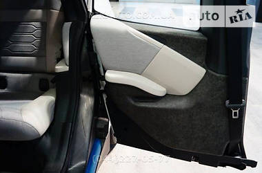 Хэтчбек BMW I3 2018 в 