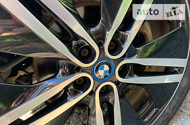 Хетчбек BMW I3 2015 в 