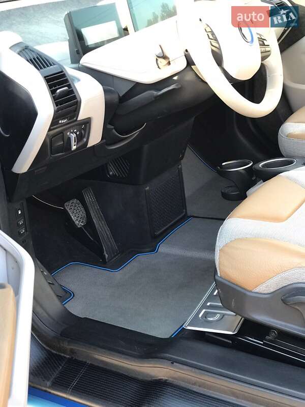 Хэтчбек BMW I3 2014 в Одессе
