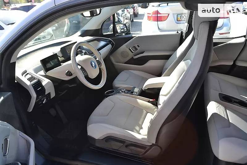 Хэтчбек BMW I3 2015 в Львове