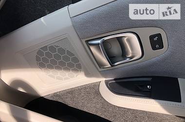 Хетчбек BMW I3 2015 в 