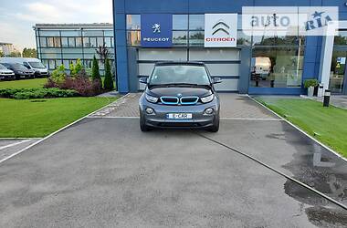 Хетчбек BMW I3 2017 в 