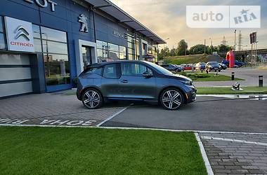 Хетчбек BMW I3 2017 в 