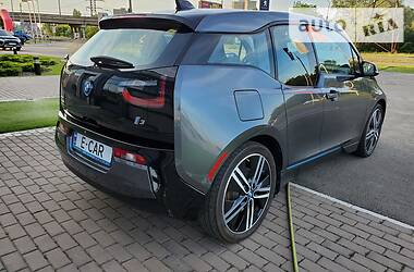 Хетчбек BMW I3 2017 в 
