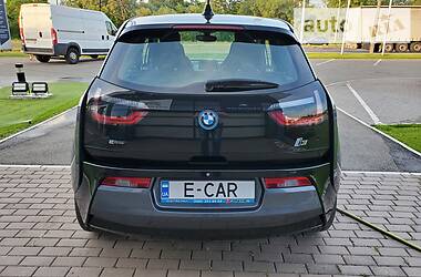 Хетчбек BMW I3 2017 в 