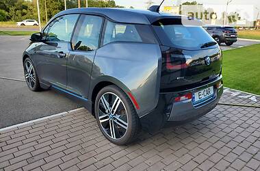Хетчбек BMW I3 2017 в 