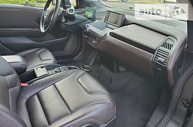 Хетчбек BMW I3 2017 в 