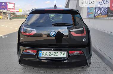 Хэтчбек BMW I3 2017 в Вишневом