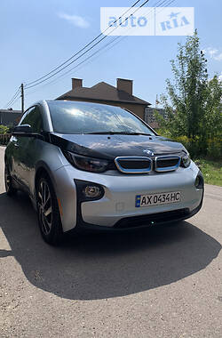 Седан BMW I3 2015 в Киеве