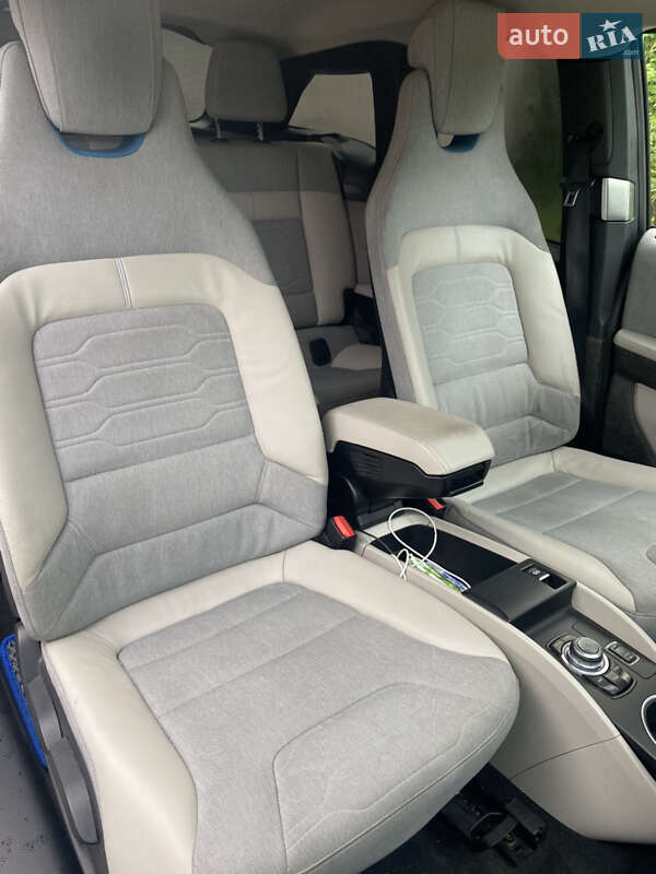 Хэтчбек BMW I3 2015 в Львове