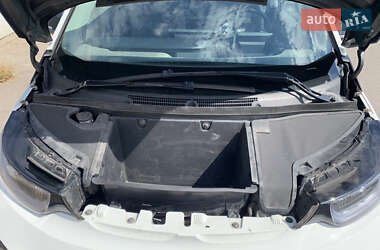 Хэтчбек BMW I3 2015 в 