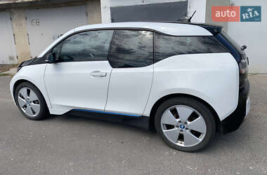 Хэтчбек BMW I3 2015 в 