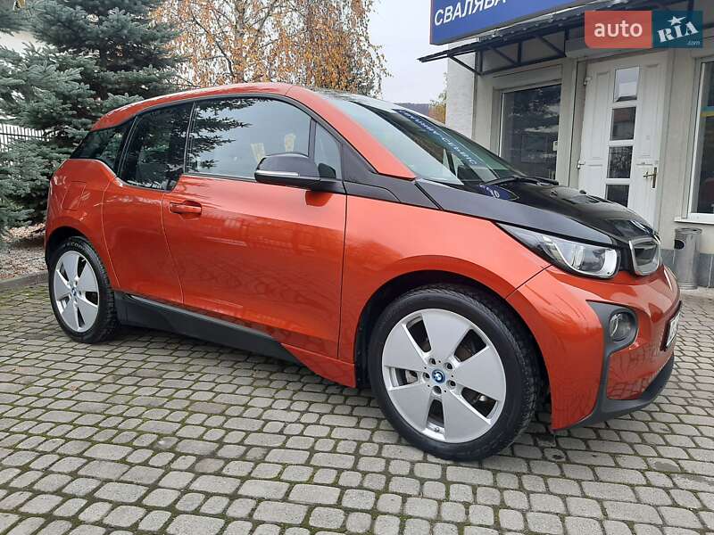 Хэтчбек BMW I3 2015 в Сваляве