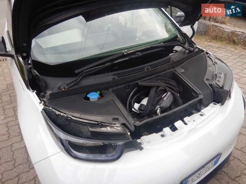 Хетчбек BMW I3 2016 в Києві