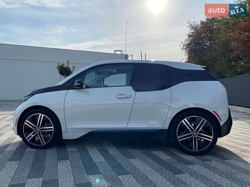 Хэтчбек BMW I3 2015 в Ужгороде