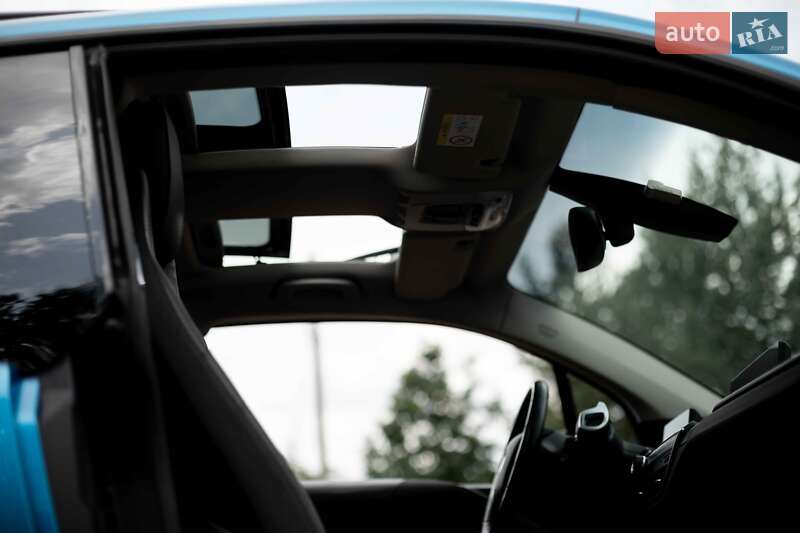 Хетчбек BMW I3 2016 в Самборі