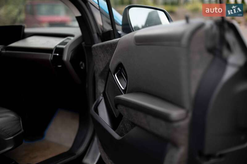 Хетчбек BMW I3 2016 в Самборі