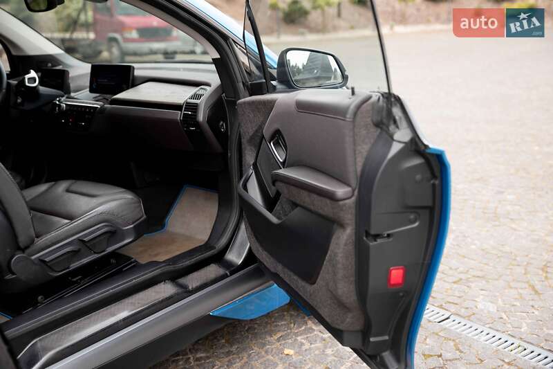 Хетчбек BMW I3 2016 в Самборі