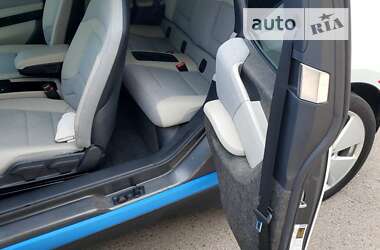 Хетчбек BMW I3 2016 в 