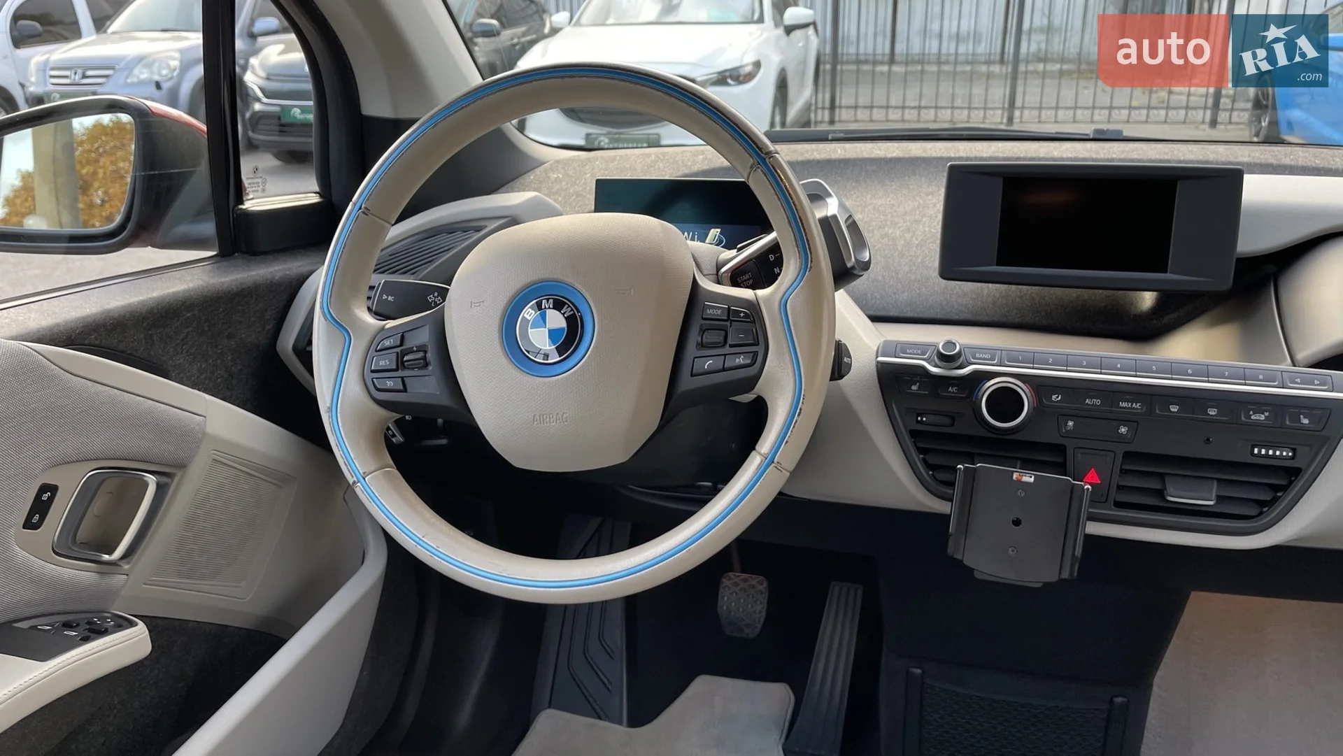 2015 BMW i3 - мініатюра 14