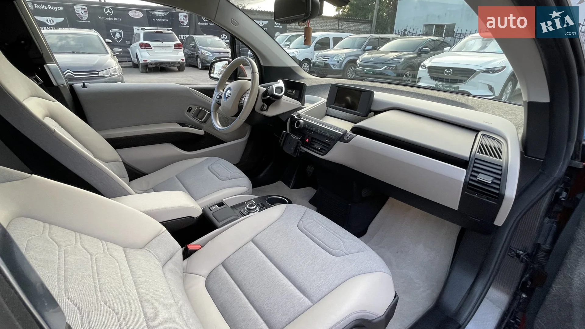 2015 BMW i3 - мініатюра 17