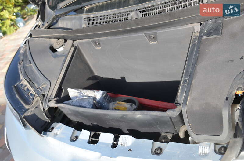 Хэтчбек BMW I3 2015 в Одессе