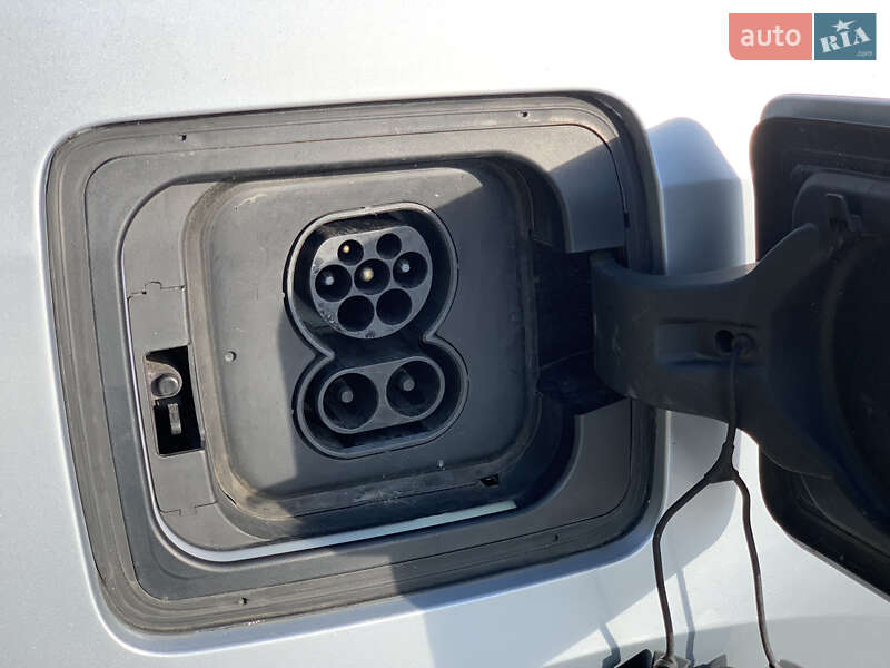 Хетчбек BMW I3 2015 в Києві