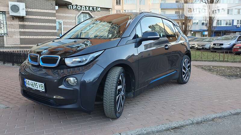 Хэтчбек BMW I3 2015 в Киеве