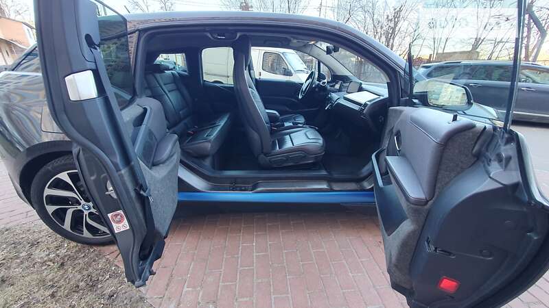 Хэтчбек BMW I3 2015 в Киеве