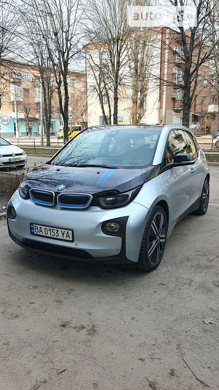 Хетчбек BMW I3 2017 в Кропивницькому