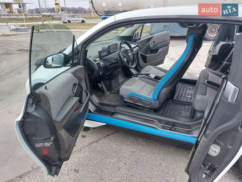 Хэтчбек BMW I3 2015 в Киеве