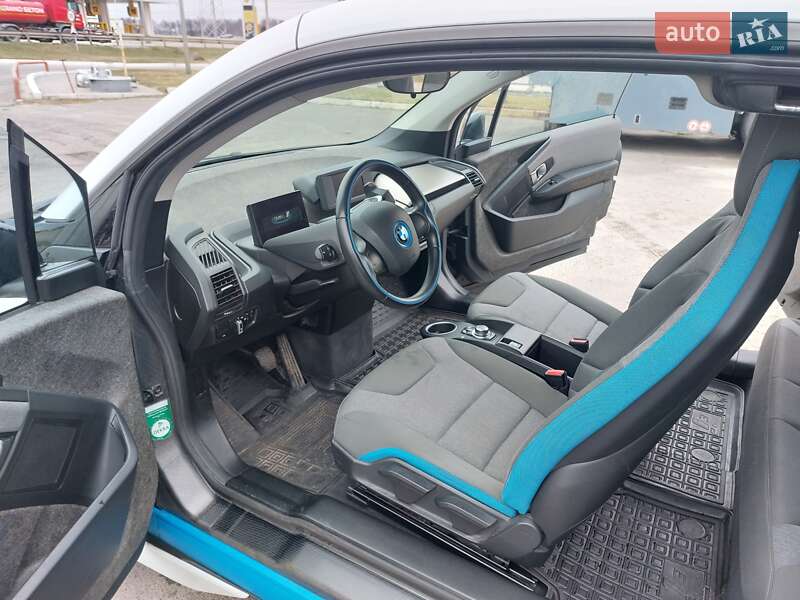 Хэтчбек BMW I3 2015 в Киеве