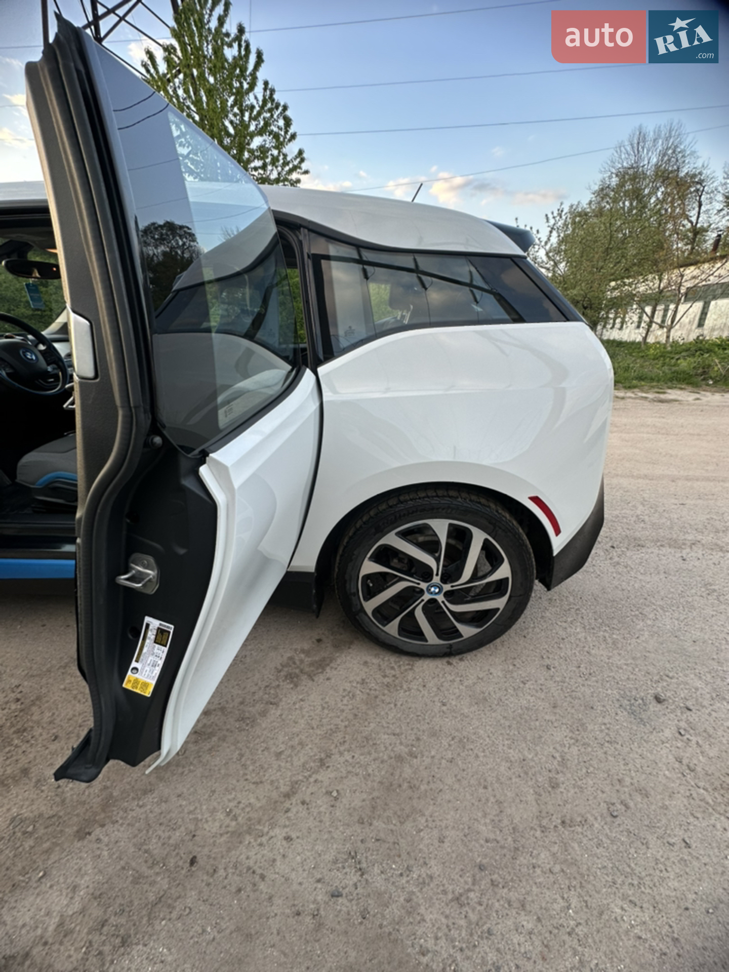 2017 BMW i3 - мініатюра 19