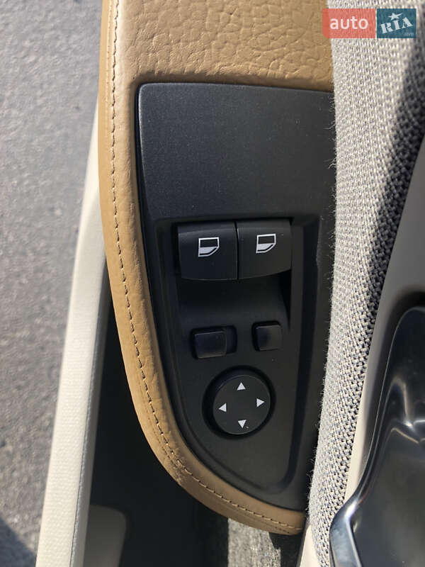 Хетчбек BMW I3 2015 в Одесі