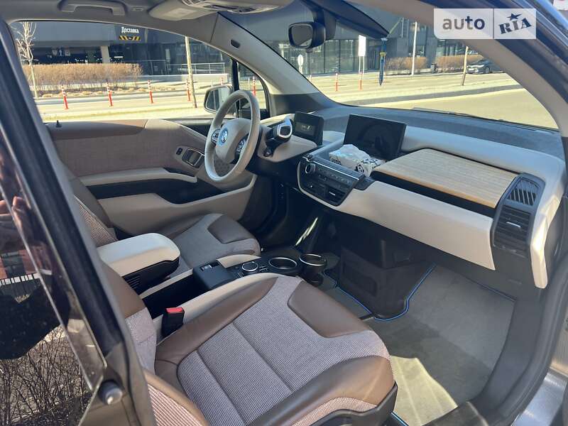 Хэтчбек BMW I3 2019 в Киеве