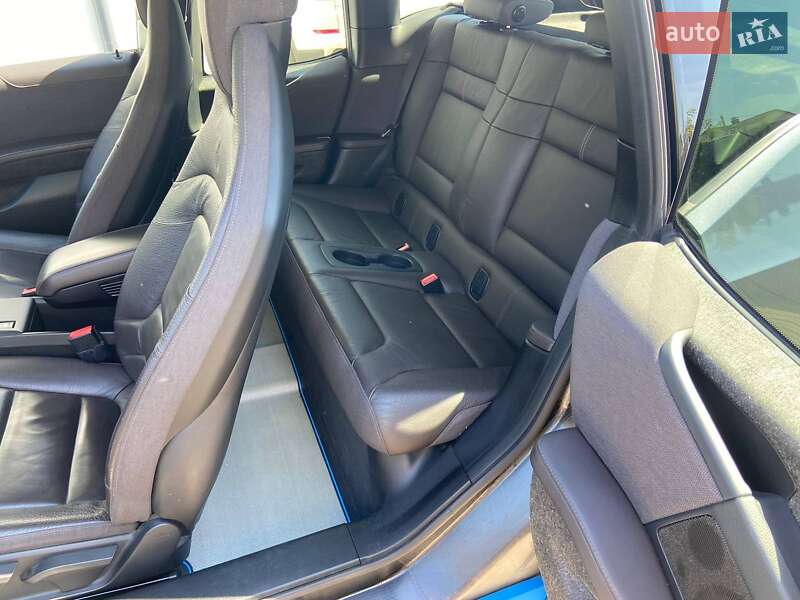 Хэтчбек BMW I3 2016 в Киеве