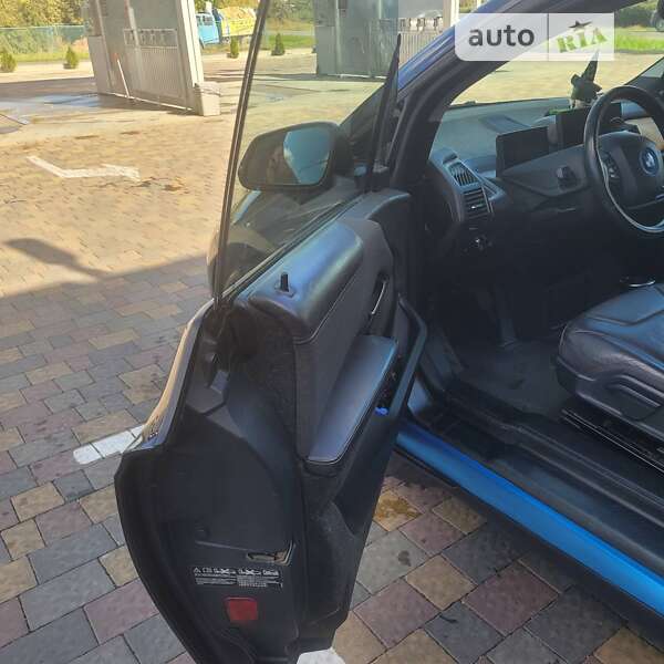 Хэтчбек BMW I3 2014 в Ужгороде