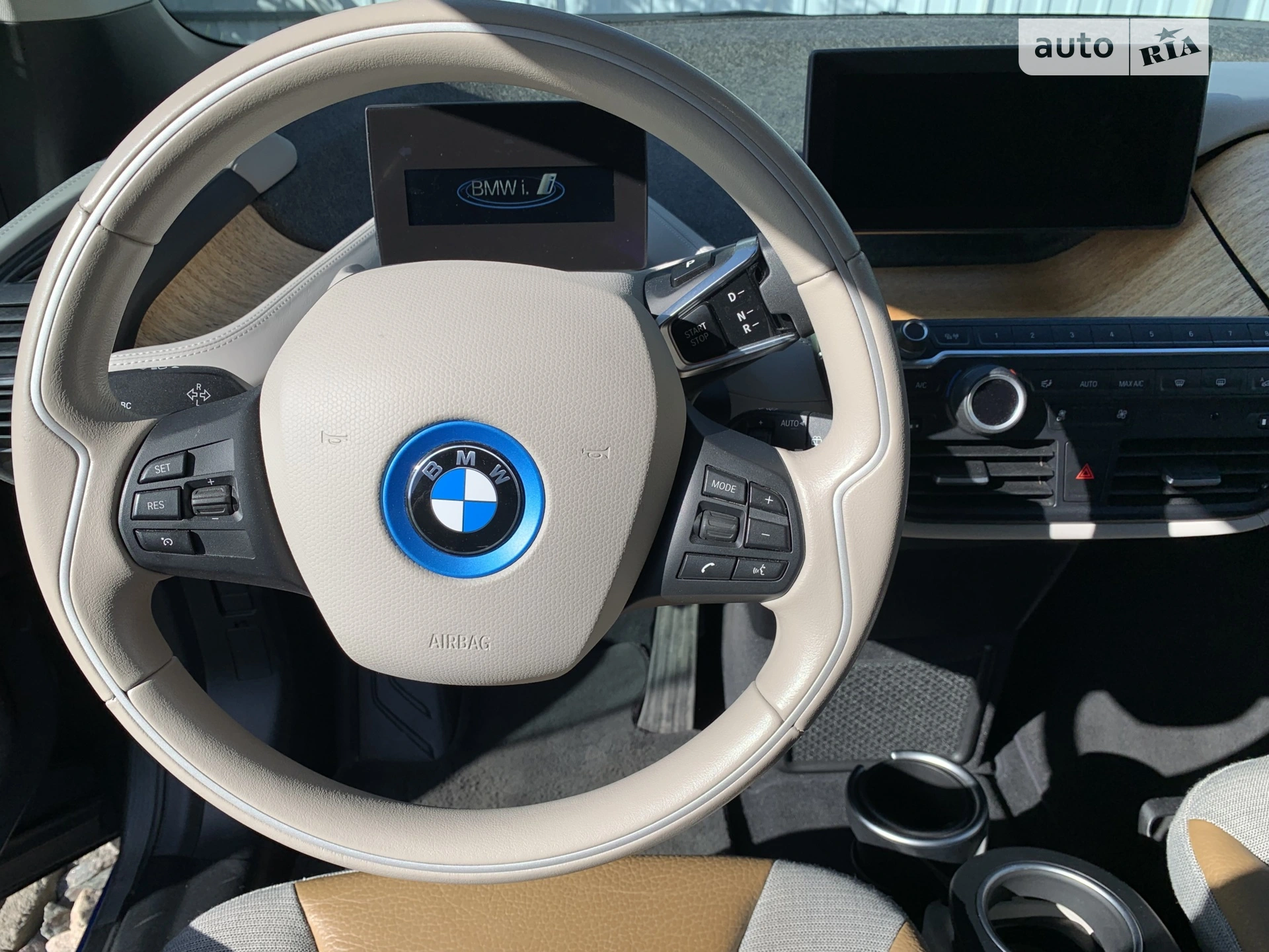 2014 BMW i3 - мініатюра 22
