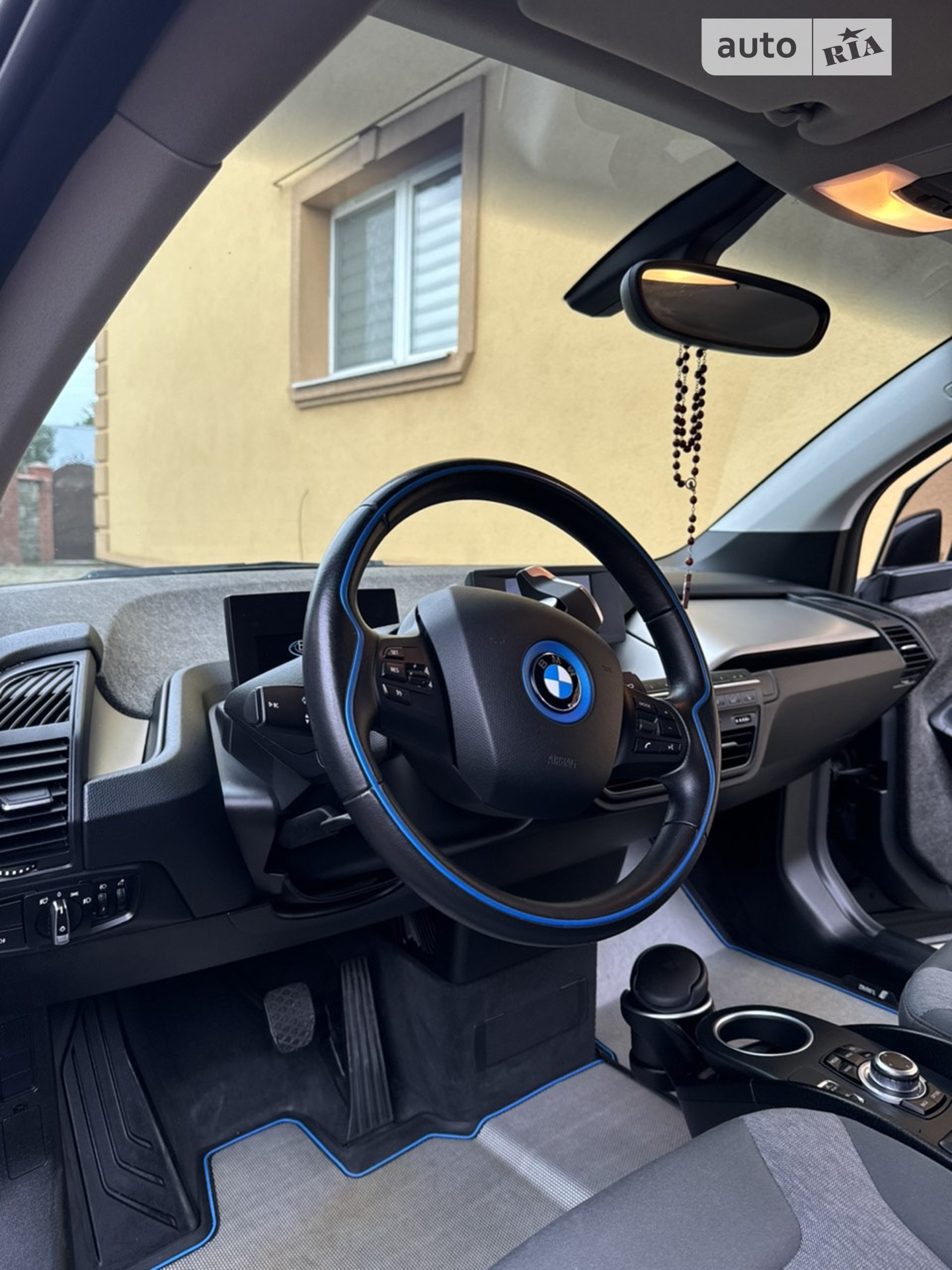 2015 BMW i3 - мініатюра 16