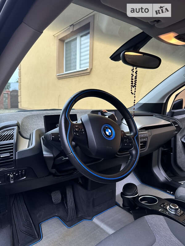 Хэтчбек BMW I3 2015 в Львове фото 16 Хэтчбек BMW I3 2015 в Львове