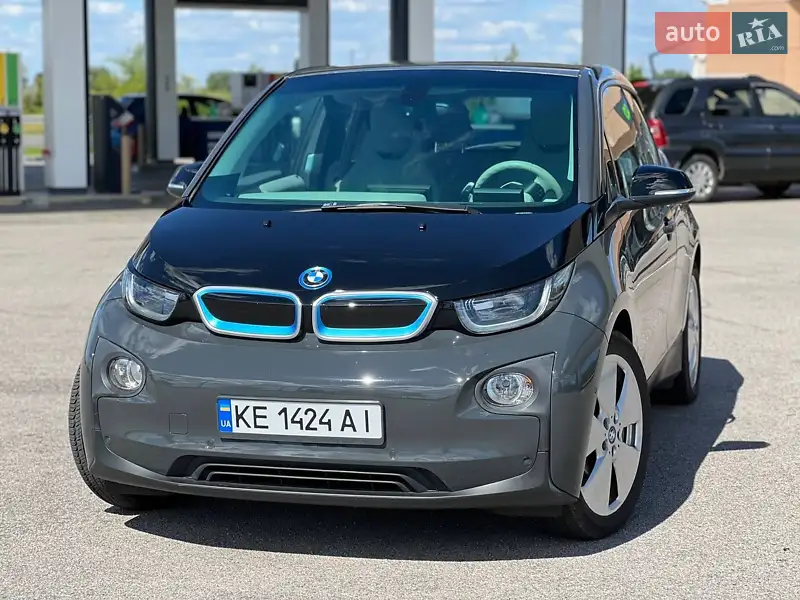 Хетчбек BMW I3 2015 в 