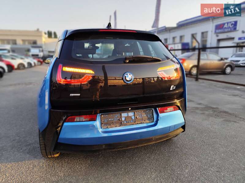 Хэтчбек BMW I3 2016 в Киеве