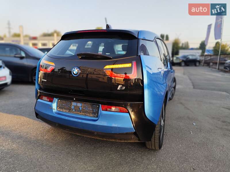 Хэтчбек BMW I3 2016 в Киеве