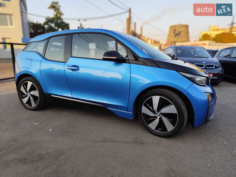 Хэтчбек BMW I3 2016 в Киеве