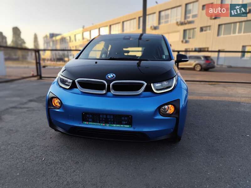 Хэтчбек BMW I3 2016 в Киеве